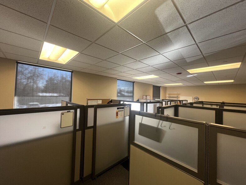 More Photos Of 550 W Eisenhower Blvd, Loveland Office For Lease