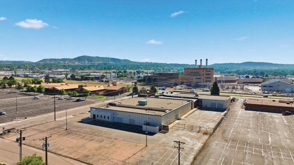 Primary Photo Of 3450 N Nevada Ave, Colorado Springs Flex For Lease