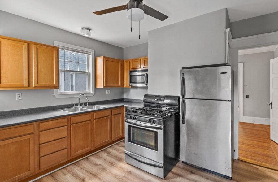 More Photos Of 155 Irving Ave, Providence Apartments For Sale