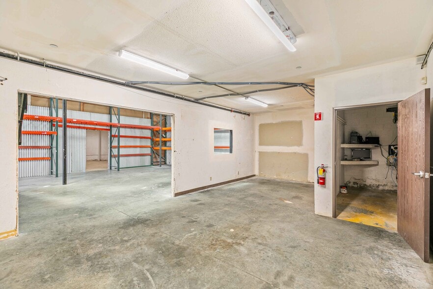 More Photos Of 1767 Standard Ave, Glendale Office For Lease