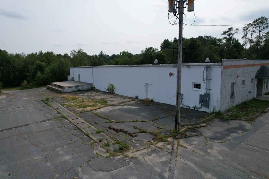 More Photos Of 136-140 New Athol Rd, Orange Warehouse For Lease