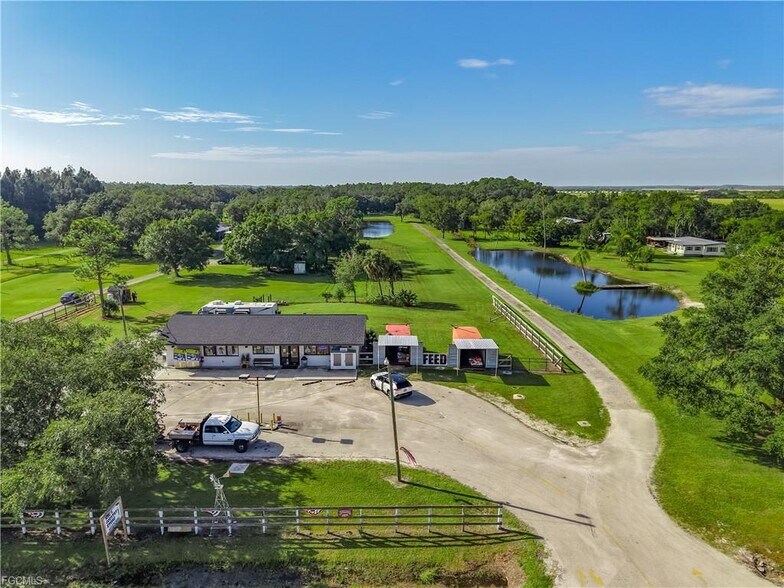 More Photos Of 4443 Loblolly Bay Rd, LaBelle General Retail For Sale