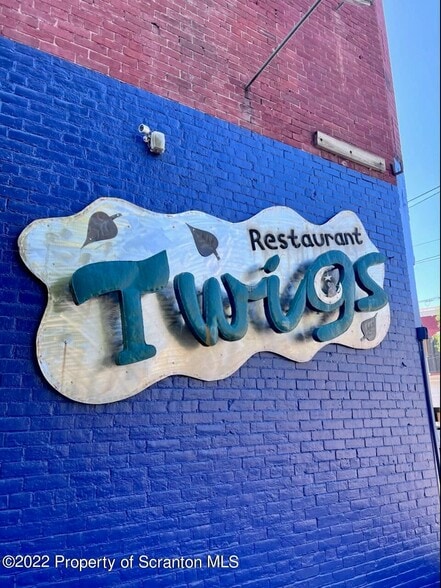 Primary Photo Of 1 E Tioga St, Tunkhannock Restaurant For Sale