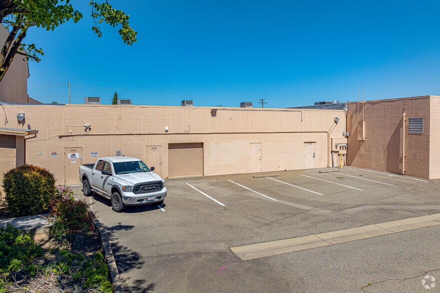 More Photos Of 5112-5122 Madison Ave, Sacramento General Retail For Lease