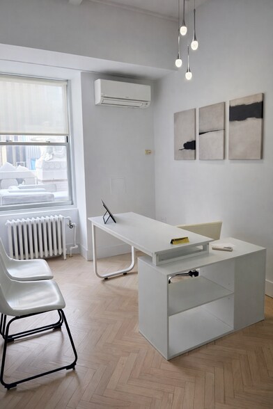 More Photos Of 57 W 57th St, New York Office For Lease