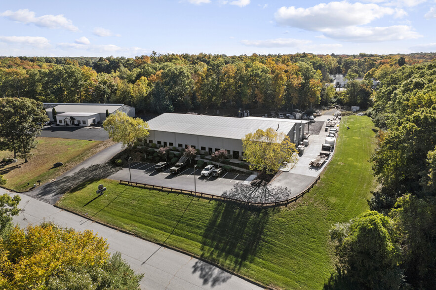 Primary Photo Of 13 West Pky, Plainfield Warehouse For Lease