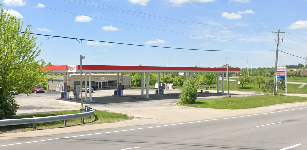 More Photos Of 5600 Alexandria Pike, Cold Spring Service Station For Sale