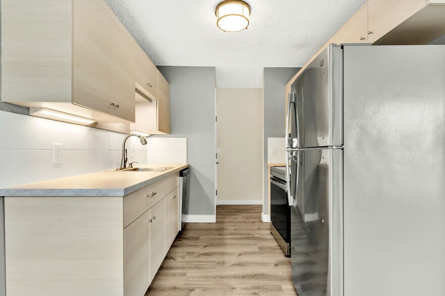 More Photos Of 4147-4153 SE 37th Ave, Portland Apartments For Sale