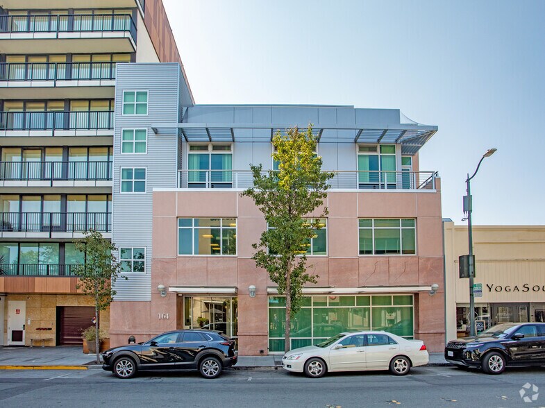 More Photos Of 164 Hamilton Ave, Palo Alto Office For Lease