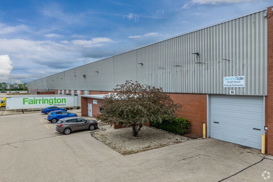 More Photos Of 900 Knell Rd, Montgomery Distribution For Lease