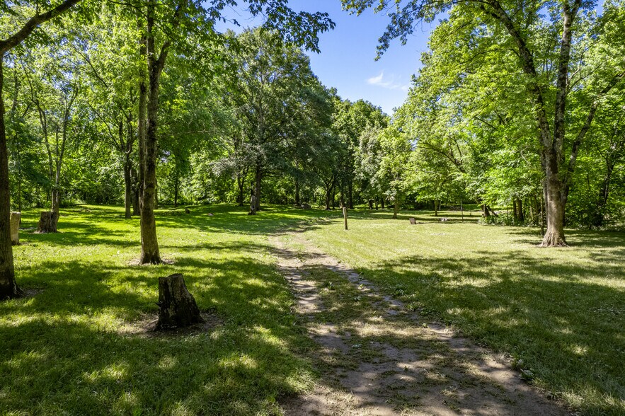 More Photos Of 122 Ouachita River Haven Rd, Pencil Bluff Hotel For Sale