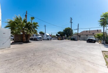 More Photos Of 1033-1047 W 3rd St, San Bernardino Warehouse For Sale