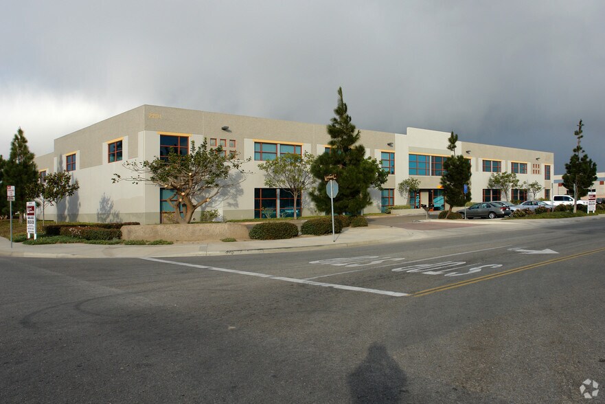 More Photos Of 2201 E Sturgis Rd, Oxnard Manufacturing For Lease