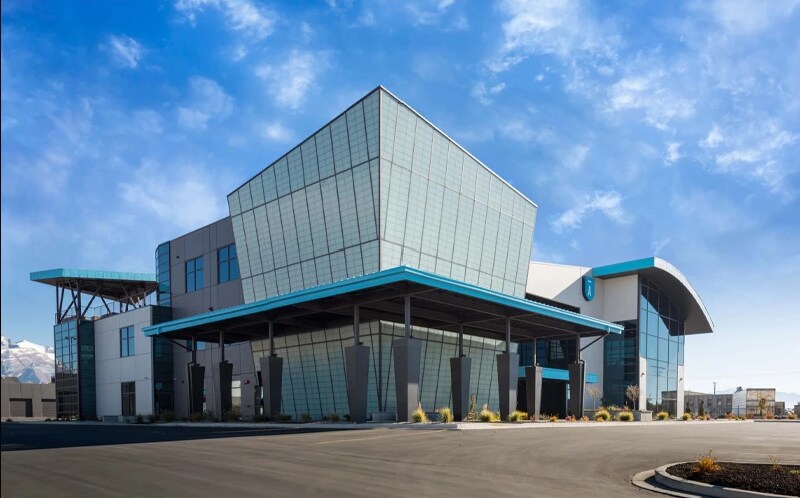 More Photos Of 450 N 1500 W, Orem Office For Lease