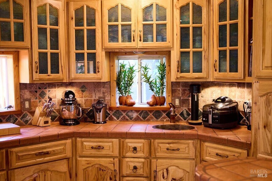 More Photos Of 19400 Scenic Dr, Redwood Valley Specialty For Sale