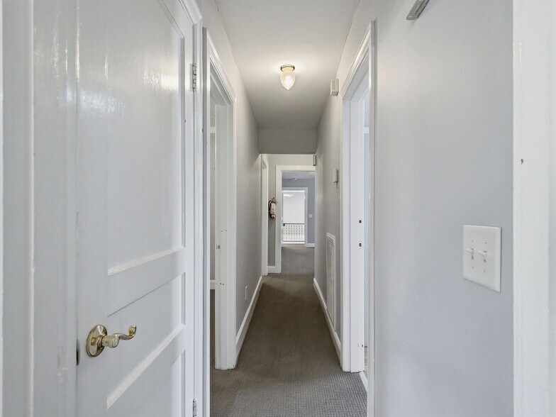 More Photos Of 1063 Louisville Hwy, Goodlettsville Flex For Sale