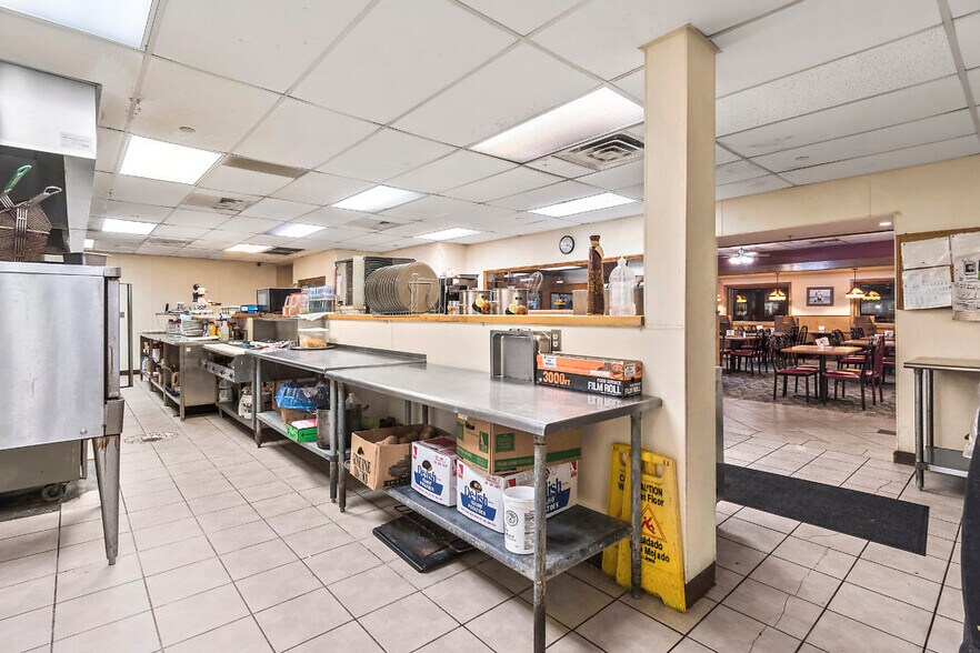 More Photos Of 2951 Old Orchard Rd, Jackson Restaurant For Sale