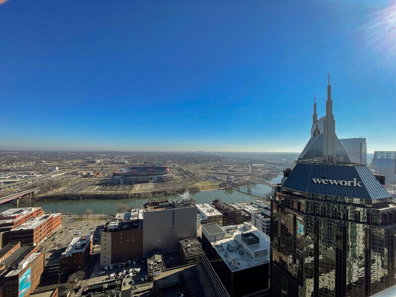 More Photos Of 401 Church St, Nashville Office For Lease