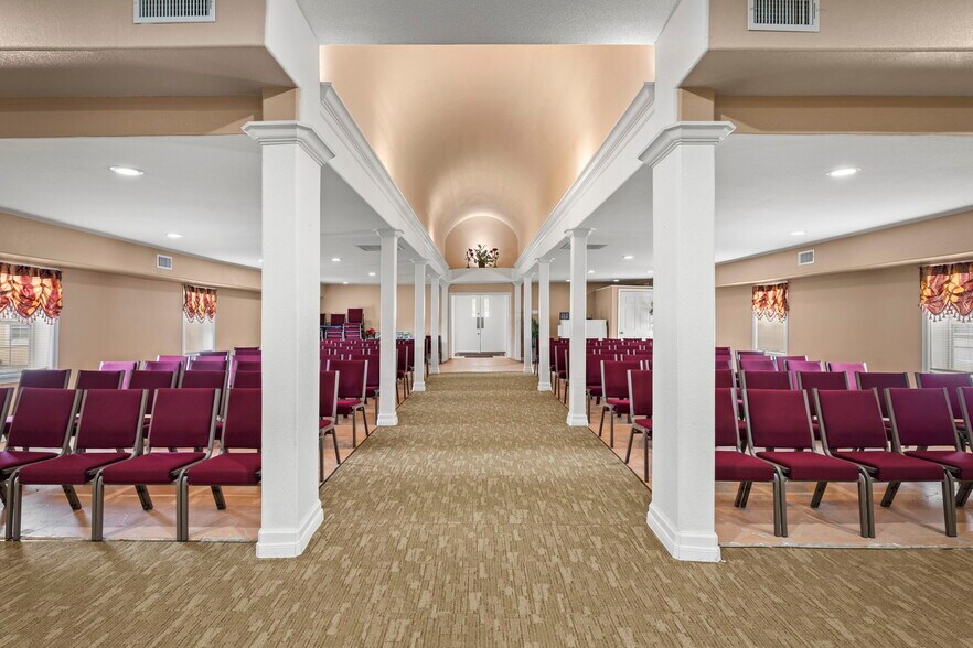 More Photos Of 11200 Thaxton Rd, Austin Religious Facility For Sale