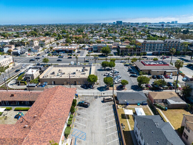 More Photos Of 605-619 W Manchester Blvd, Inglewood Unknown For Lease