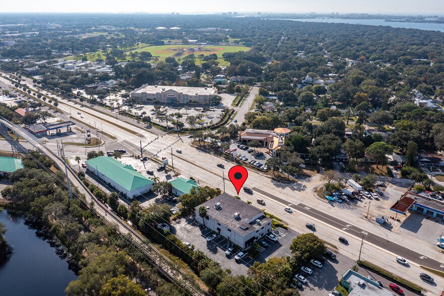 More Photos Of 3831 Tyrone Blvd N, Saint Petersburg Office For Lease