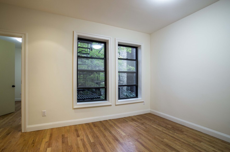 More Photos Of 330 W 86th St, New York Apartments For Sale