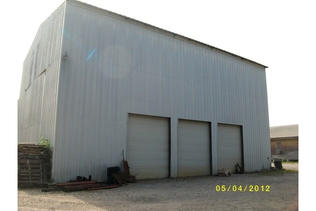 More Photos Of 200 N Manthey St, Cleveland Warehouse For Lease