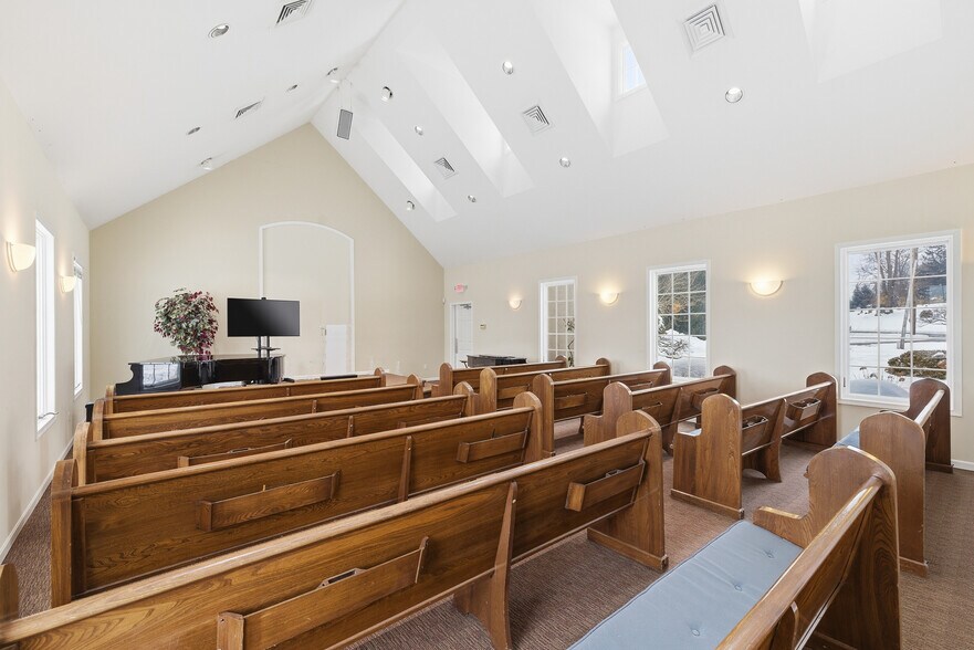 More Photos Of 1501 Millsboro Rd, Mansfield Religious Facility For Sale