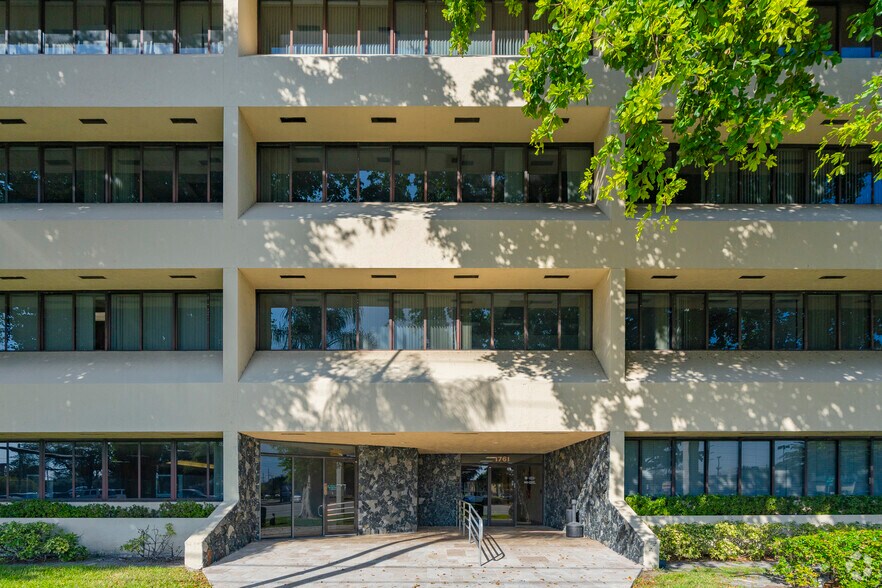 More Photos Of 1761 W Hillsboro Blvd, Deerfield Beach Unknown For Lease