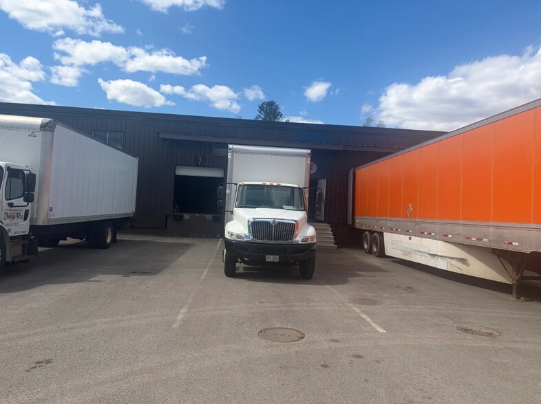 Primary Photo Of 113 Hillside Ave, Londonderry Warehouse For Lease