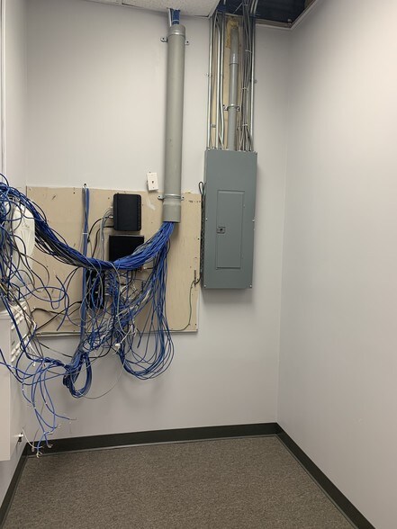 More Photos Of 11301 N US Hwy 301, Thonotosassa Medical For Lease