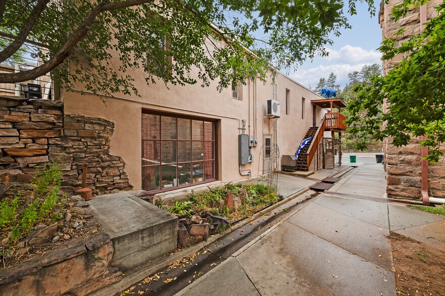 More Photos Of 509 N River St, Hot Springs Restaurant For Sale