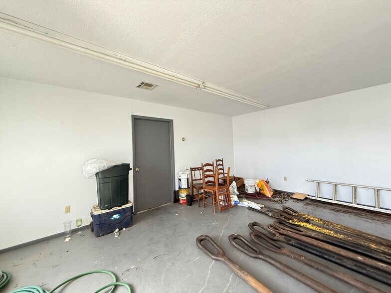 More Photos Of 12525 Old Highway 99, Seminole Warehouse For Sale