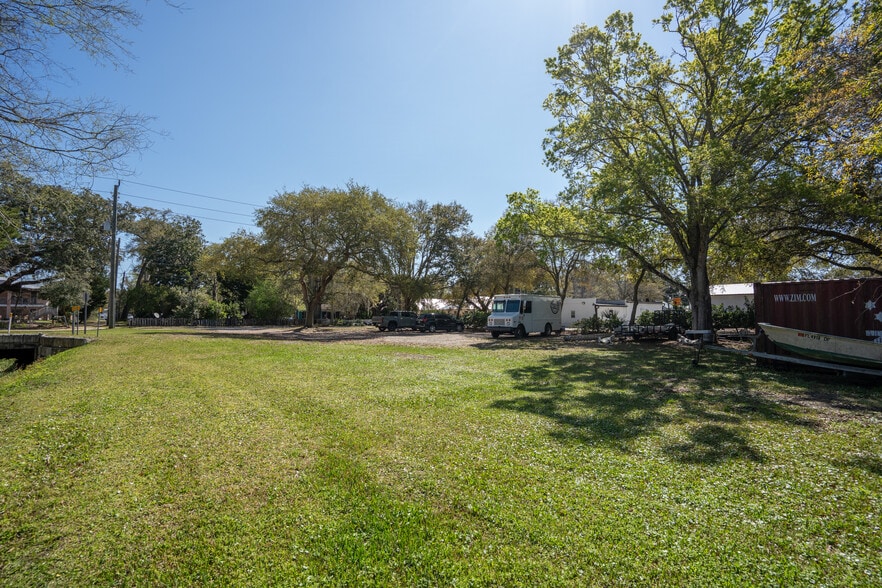 More Photos Of 82 Masters Dr, Saint Augustine Office For Sale