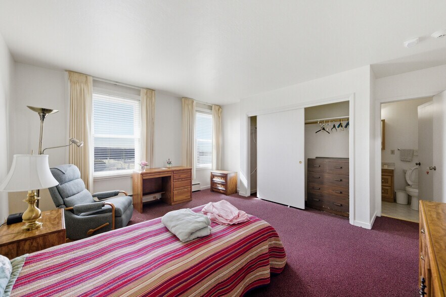 More Photos Of 3900 Balboa St, San Francisco Religious Facility For Sale
