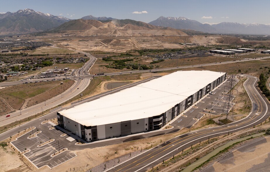More Photos Of 15897 South Axia Drive, Herriman Warehouse For Sale