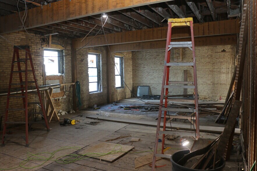 More Photos Of 610 Front St, Casselton Office For Lease