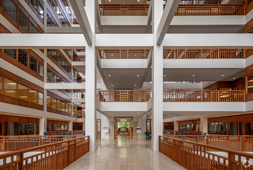 More Photos Of 115 Perimeter Center Pl NE, Atlanta Office For Lease