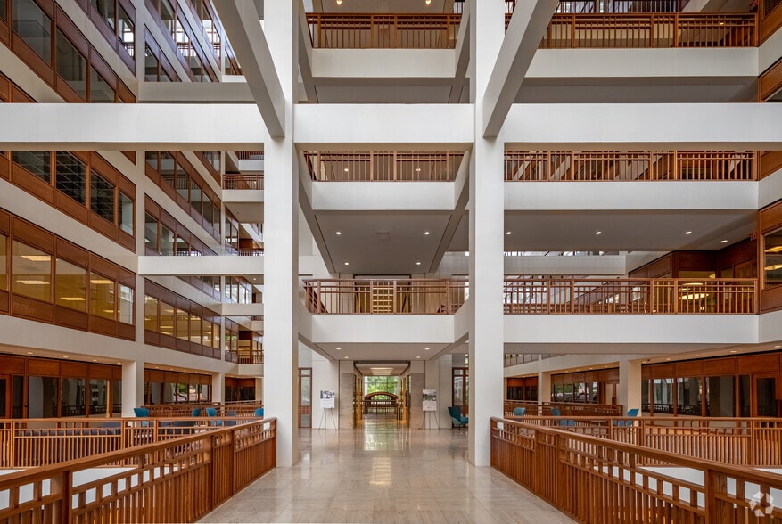 More Photos Of 115 Perimeter Center Pl NE, Atlanta Office For Lease