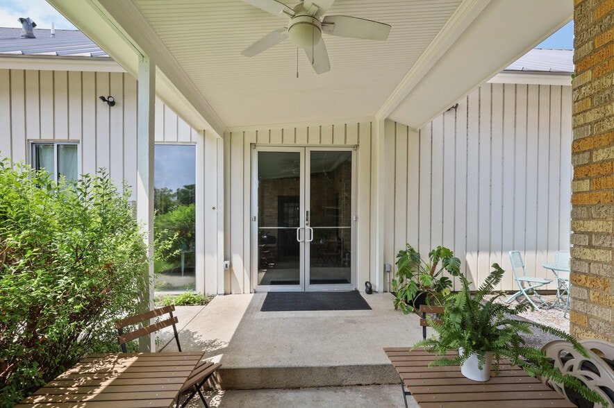 More Photos Of 1007 Folsom St, Dallas Loft Creative Space For Sale