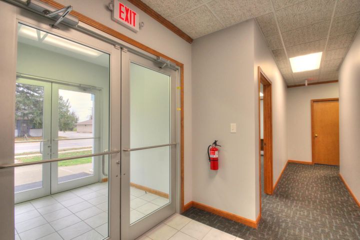 More Photos Of 6586 Center St, Unionville Bank For Sale