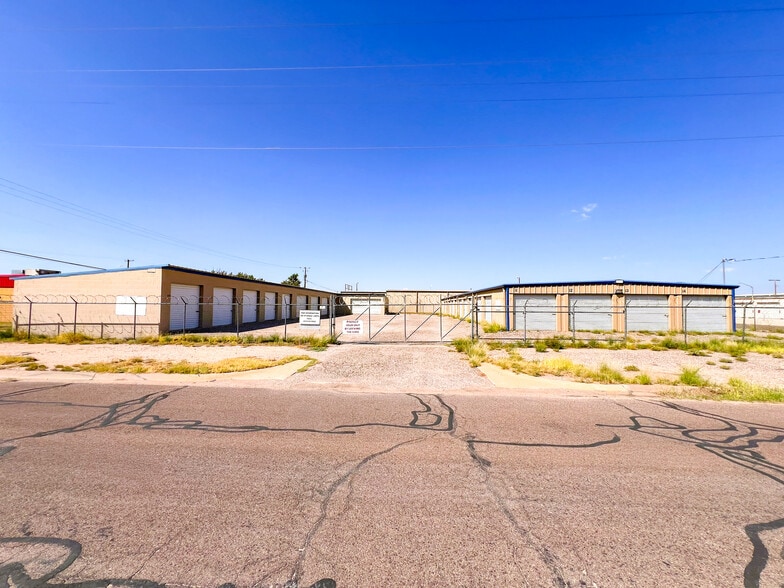 More Photos Of 2801 Washington Street, Midland Industrial For Sale