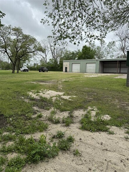 More Photos Of 9320 Highway 3, Houston Freestanding For Lease