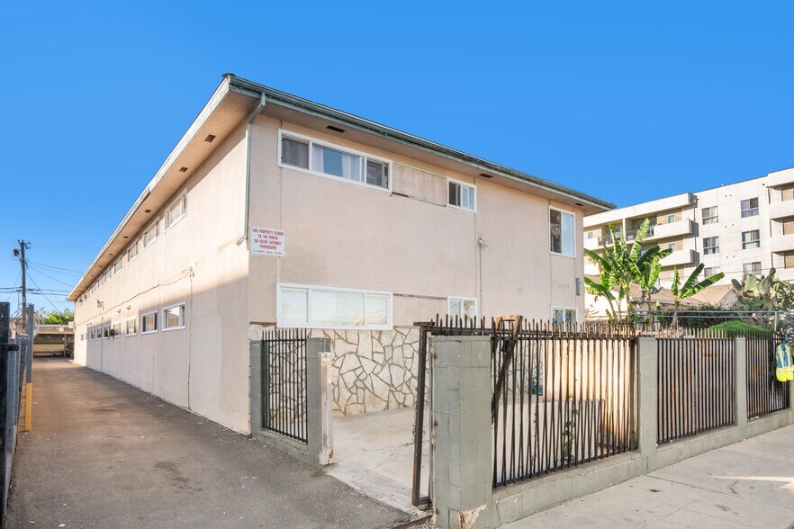 More Photos Of 6509 Brynhurst Ave, Los Angeles Apartments For Sale