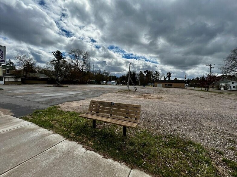 More Photos Of 1785 Superior St, Three Lakes Land For Sale
