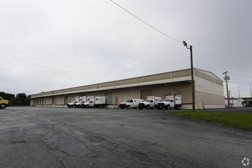 More Photos Of 3130 Reynolds Rd, Lakeland Distribution For Lease