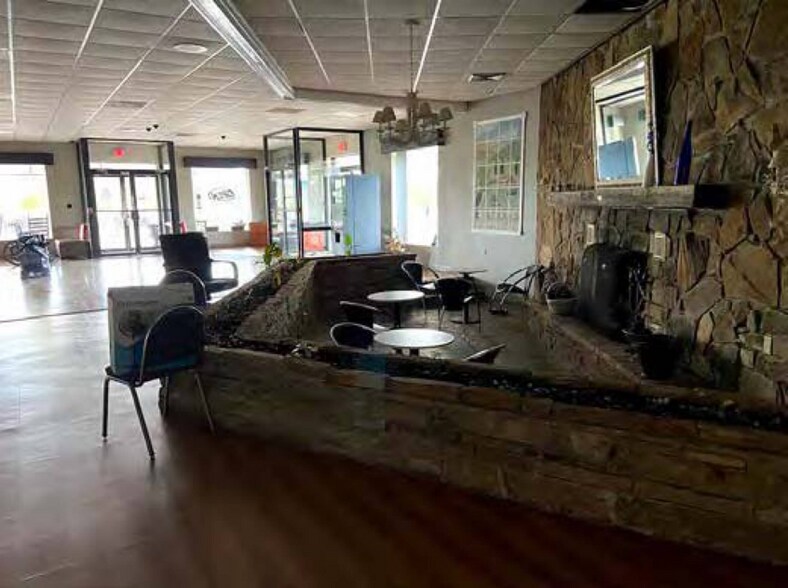 More Photos Of 1421 Murrays Chapel Rd, Sweetwater Hotel For Sale