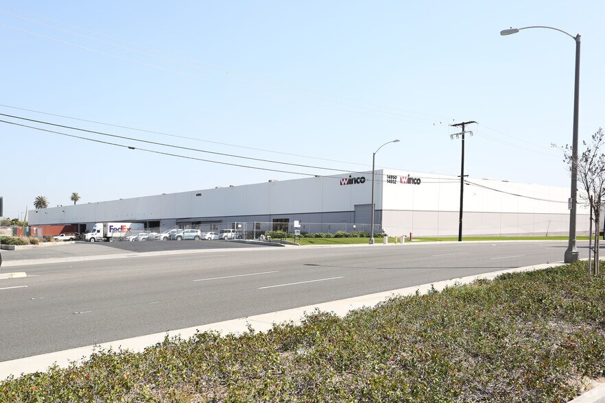 Primary Photo Of 14950-14952 Valley View Ave, La Mirada Warehouse For Lease