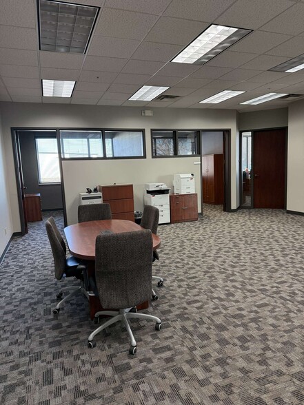 More Photos Of 3051 2nd St S, Saint Cloud Office For Lease