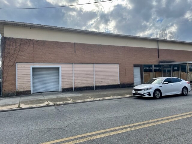 More Photos Of 411 W Madison St, Starke Storefront Retail Office For Lease